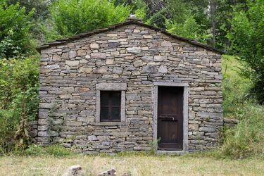Antico-Alpeggio-della-Formentara-Localita'-Zeri-Lunigiana14