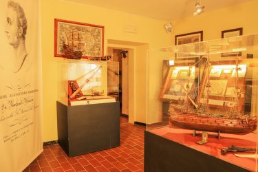 Archivio-Museo-dei-Malaspina-Mulazzo-Cosa-Fare-Musei-Lunigiana-World_2021_14-Copertina