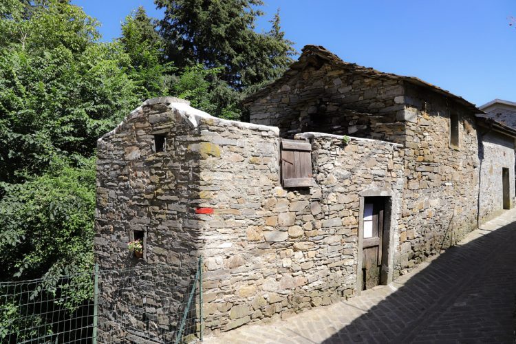 Borgo-di-Piagna-Comune--Zeri-Località-Lunigiana-World_28