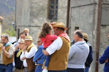 CantaMaggio-delle-Valli-di-Rossano-Eventi-Tradizioni-Zeri-Lunigiana5