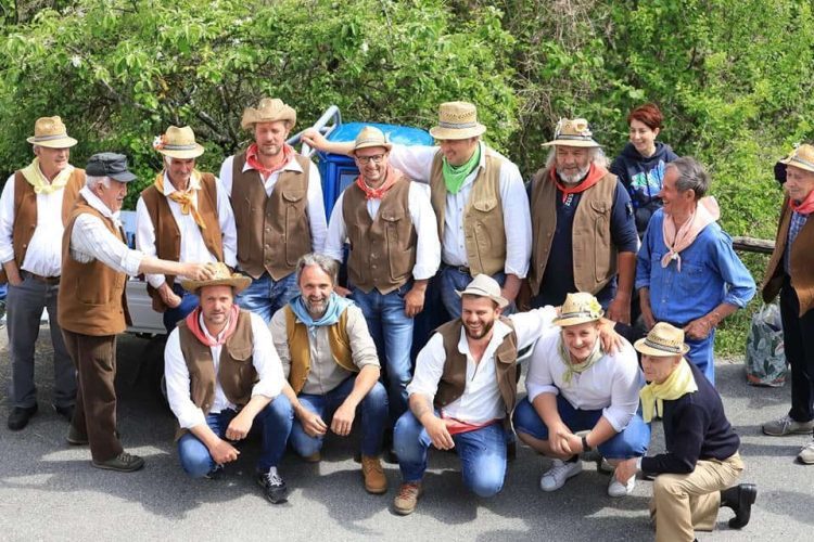 CantaMaggio-delle-Valli-di-Rossano-Eventi-Tradizioni-Zeri-Lunigiana6