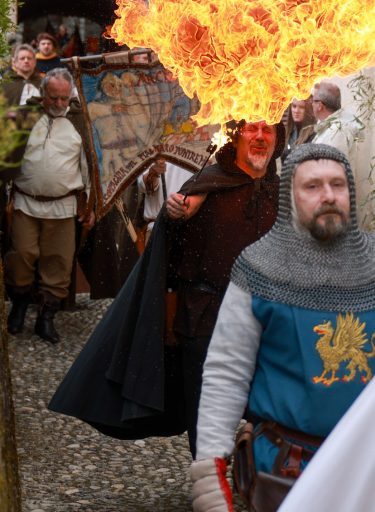 Capodanno-Toscano-Eventi-Tradizioni-Corneda-Tresana-Lunigiana18