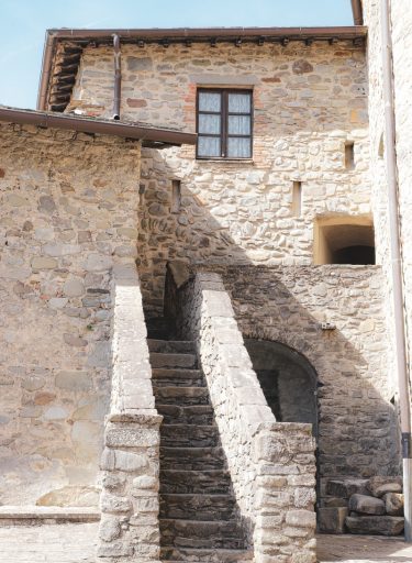Castello-del-Piagnaro-Pontremoli-Cosa-Fare-Castelli-Lunigiana-World_2021_10