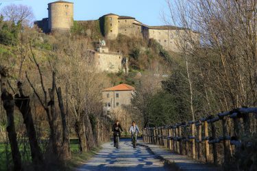 Castello-del-Piagnaro-Pontremoli-Cosa-Fare-Castelli-Lunigiana-World_2021_7