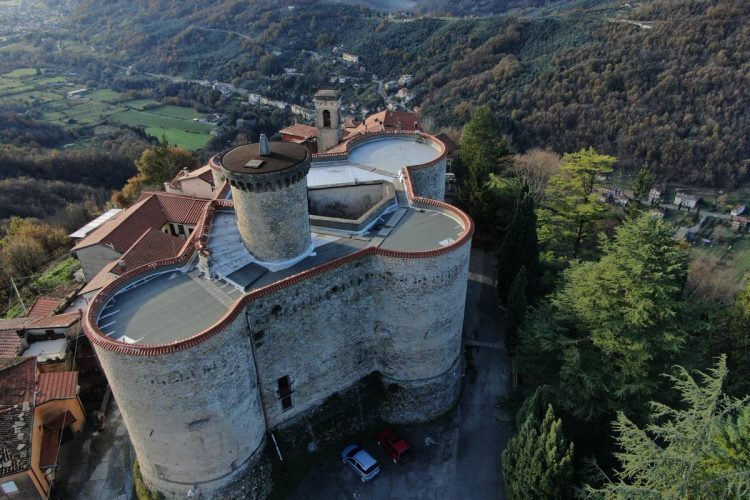 Castello-della-Bastia-Licciana-Nardi-Cosa-Fare-Castelli-Lunigiana-World_2021_7
