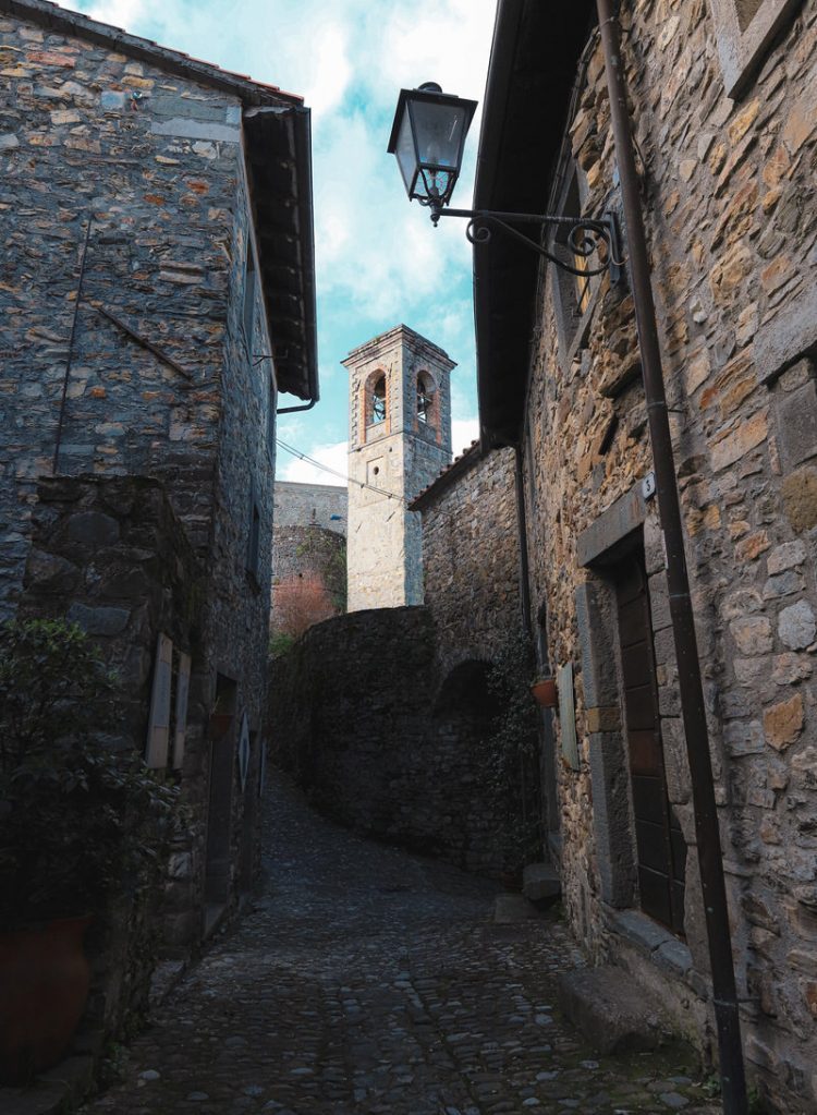 Castiglione-del-Terziere-Comune-Bagnone-Località-Lunigiana-World_16