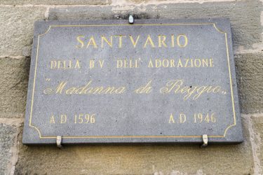 Chiesa-dei-Santi-Jacopo-e-Antonio-Chiese-Fivizzano-Lunigiana14