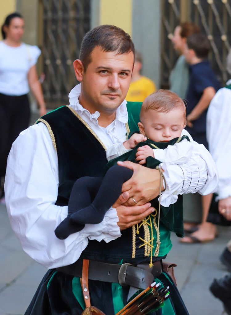 Disfida-degli-Arcieri-Eventi-Tradizioni-Fivizzano-Lunigiana11