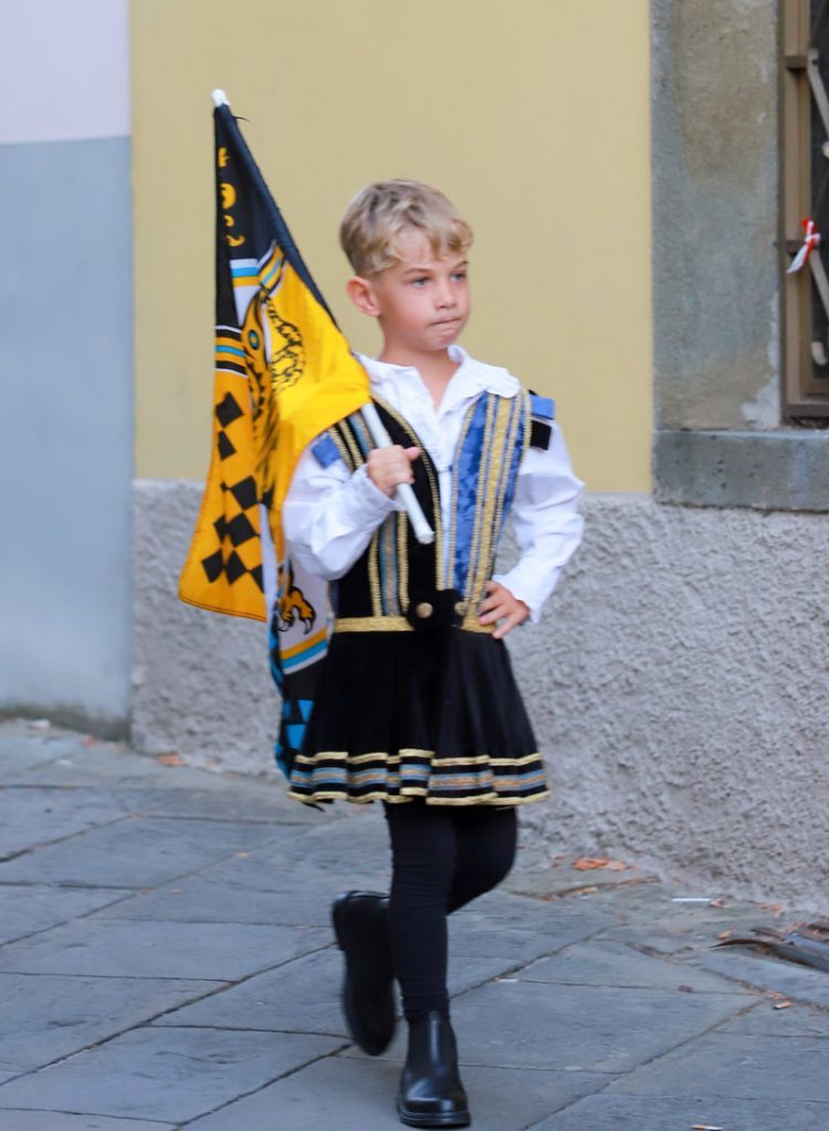 Disfida-degli-Arcieri-Eventi-Tradizioni-Fivizzano-Lunigiana16