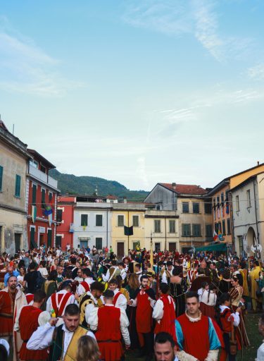 Disfida-degli-Arcieri-Eventi-Tradizioni-Fivizzano-Lunigiana27