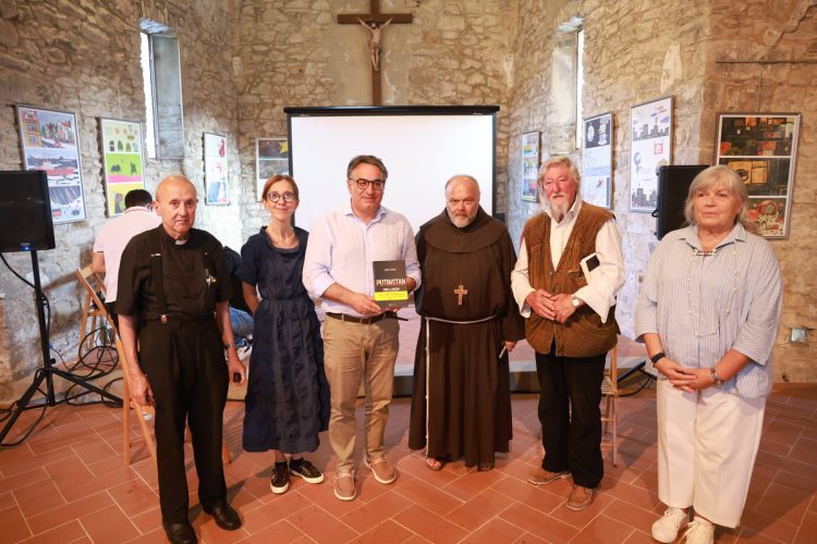 Festa-del-libro-di-Montereggio-Eventi-Tradizioni-Montereggio-Mulazzo-Lunigiana4