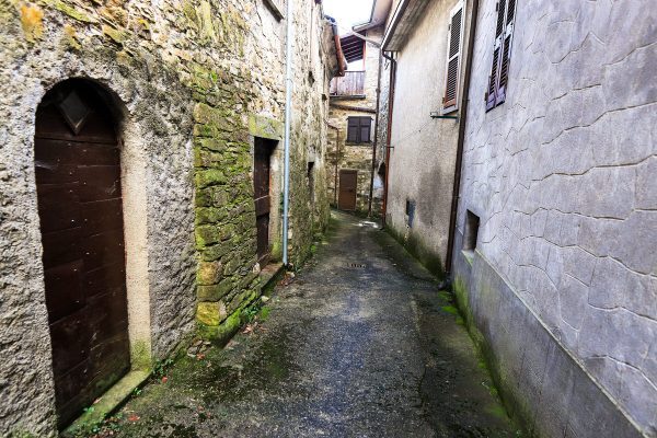 Mochignano-di-Sopra-Localita'-Lunigiana9