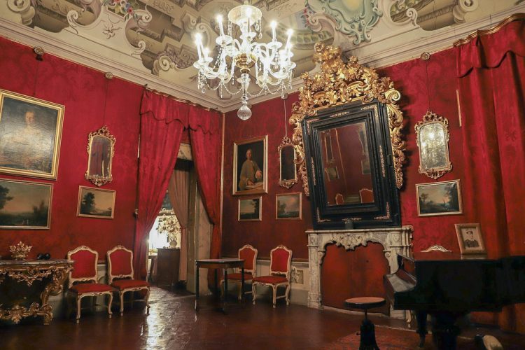 Palazzo-Pavesi-Ruschi-Noceti-Pontremoli-Cosa-Fare-Dimore-Storiche-Lunigiana-World_2021_11