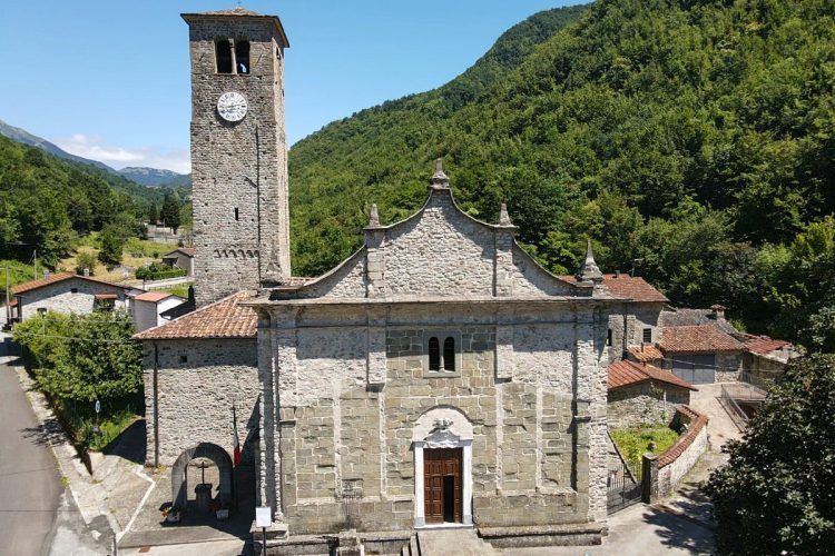 Pieve-di-Santa-Maria-Assunta-Crespiano-Comano-Cosa-Fare-Chiese-Lunigiana-World_2021_12