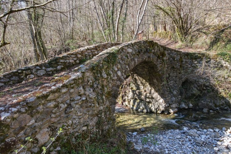 Ponte-Bocciari-Bardine-Fivizzano-Cosa-Fare-Ponti-Storici-Lunigiana-World_2021_18