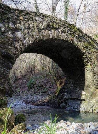 Ponte-Bocciari-Bardine-Fivizzano-Cosa-Fare-Ponti-Storici-Lunigiana-World_2021_6