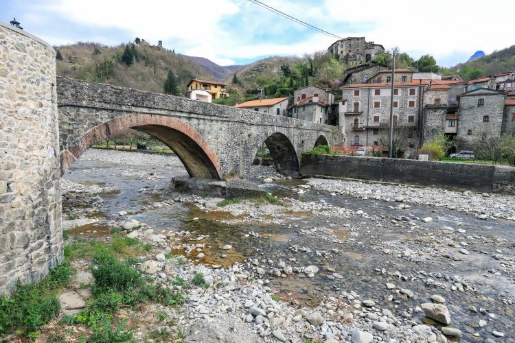 Ponte-di-Codiponte-Casola-Cosa-Fare-Ponti-Storici-Lunigiana-World_2021_4