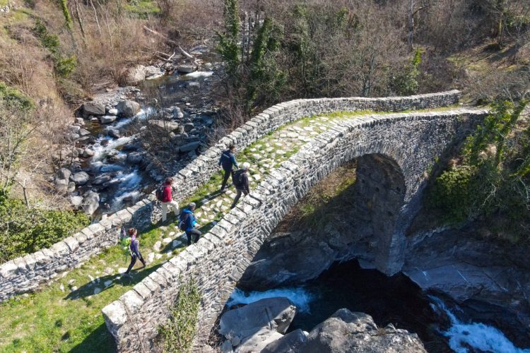 Ponte-di-Groppodalosio-Pontremoli-Cosa-Fare-Ponti-Storici-Lunigiana-World_2021_14