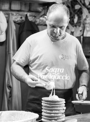 Sagra-del-Panigaccio-Eventi-Tradizioni-Podenzana-Lunigiana11