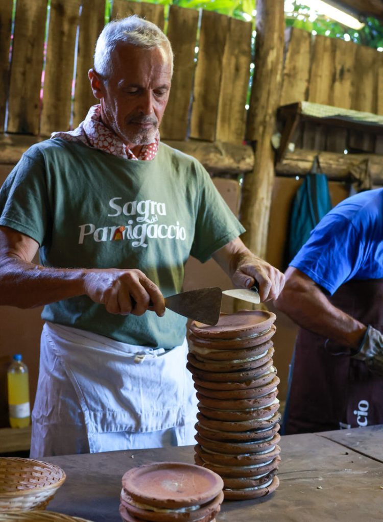 Sagra-del-Panigaccio-Eventi-Tradizioni-Podenzana-Lunigiana14
