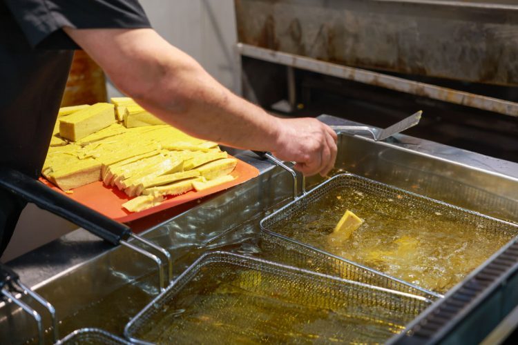 Sagra-della-polenta-fritta-di-Bardine-di-San-Terenzo-Eventi-Tradizioni-Fivizzano-Lunigiana11