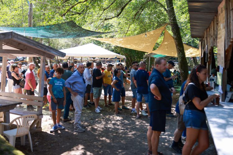 Sagra-della-polenta-fritta-di-Bardine-di-San-Terenzo-Eventi-Tradizioni-Fivizzano-Lunigiana14