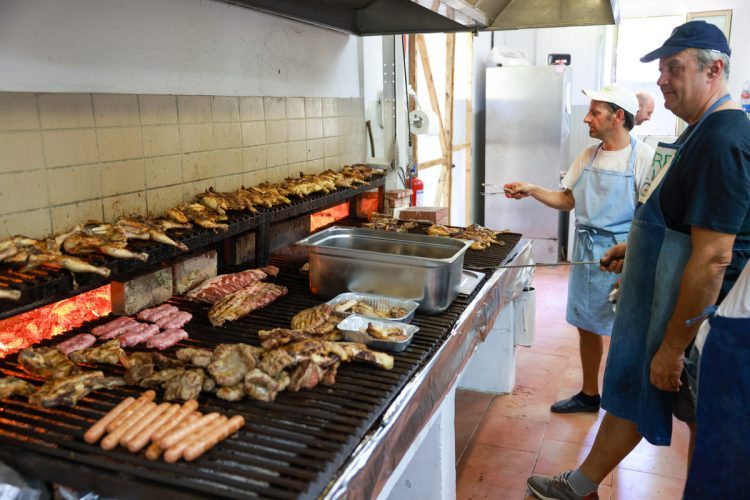Sagra-della-polenta-fritta-di-Bardine-di-San-Terenzo-Eventi-Tradizioni-Fivizzano-Lunigiana2