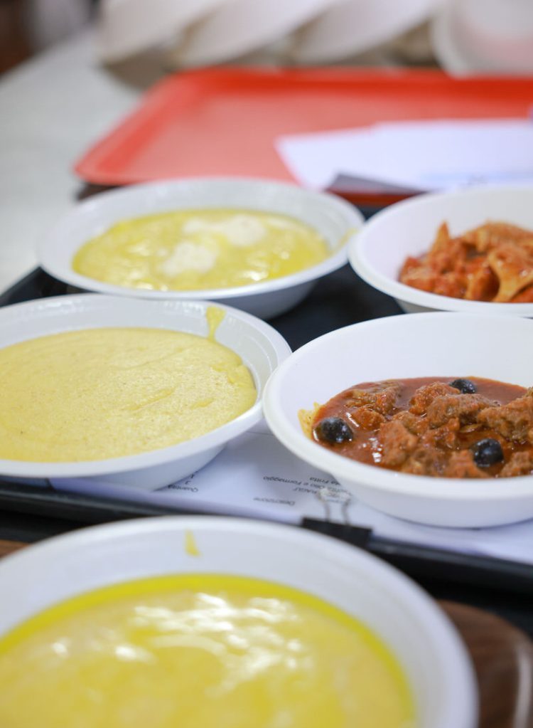 Sagra-della-polenta-fritta-di-Bardine-di-San-Terenzo-Eventi-Tradizioni-Fivizzano-Lunigiana3